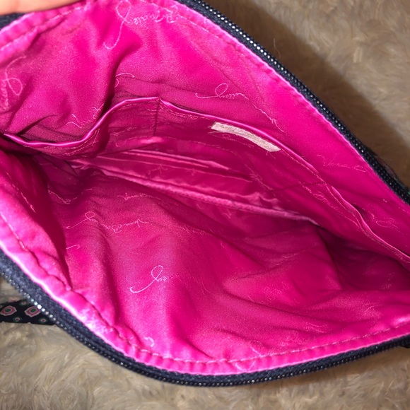 Vera Bradley large crossbody - Picture 3 of 4